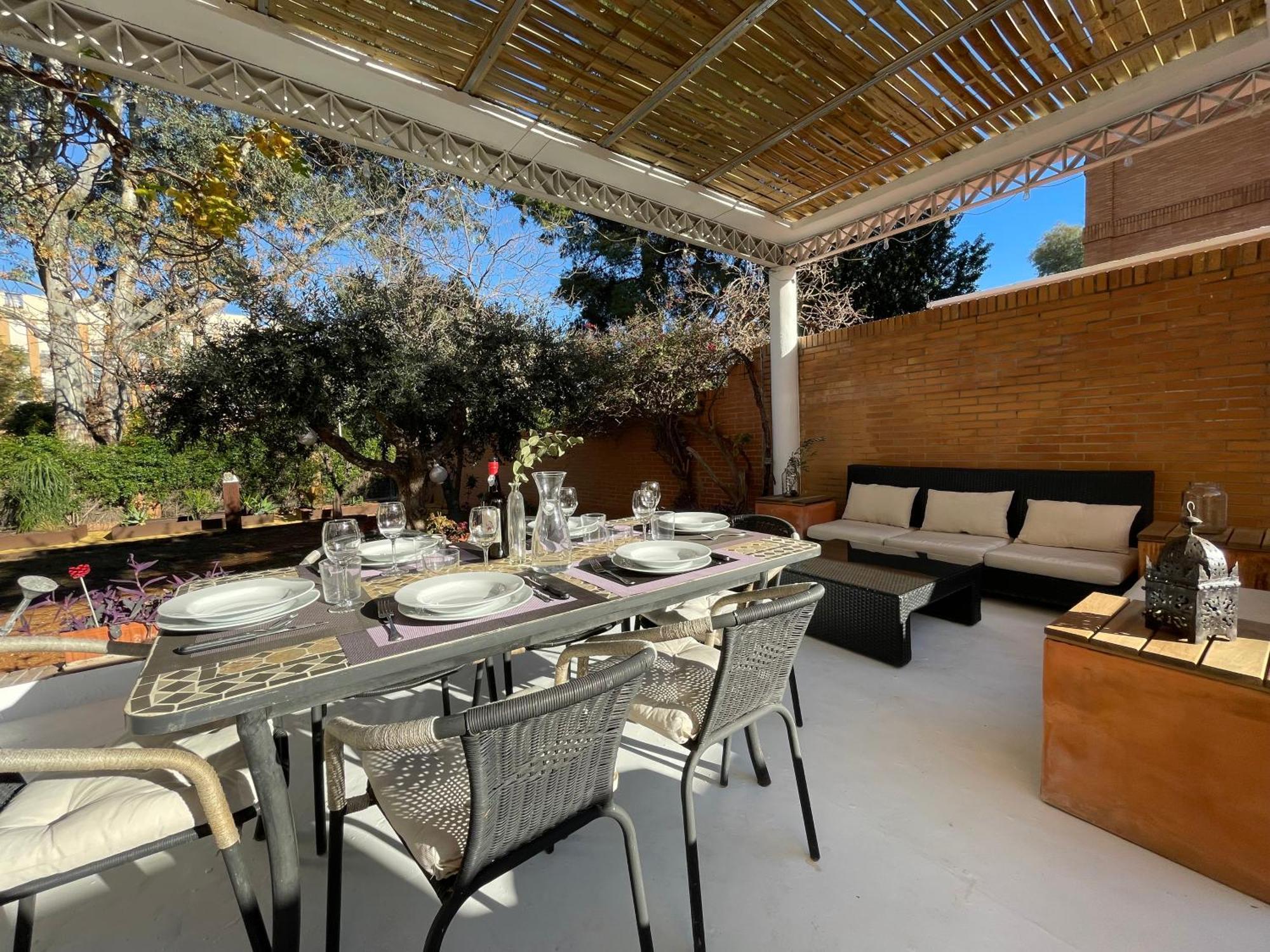 Vakantiehuis El Jardin De La Palmera Sevilla